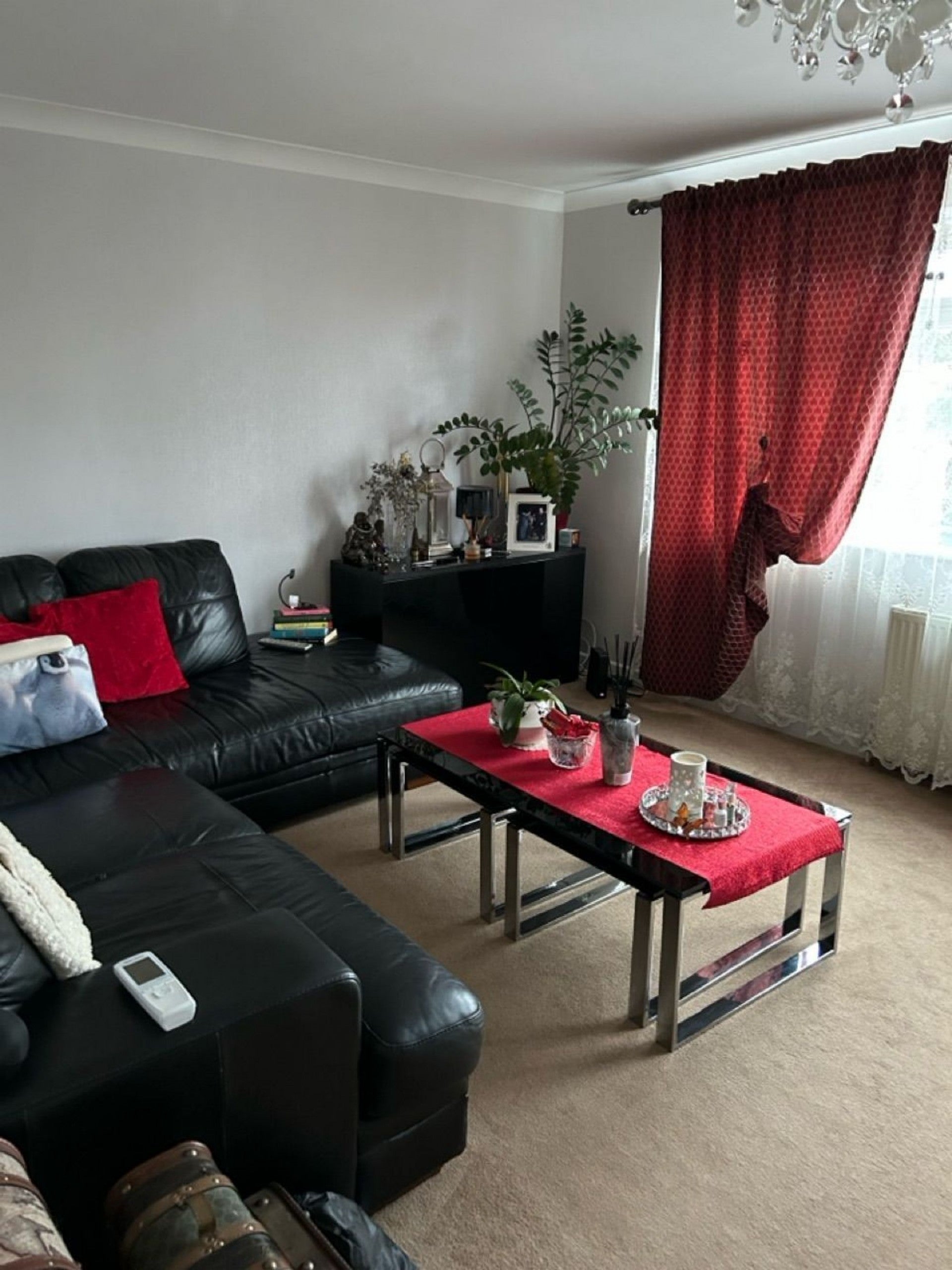 Flat Ashburnham Road in Greater London