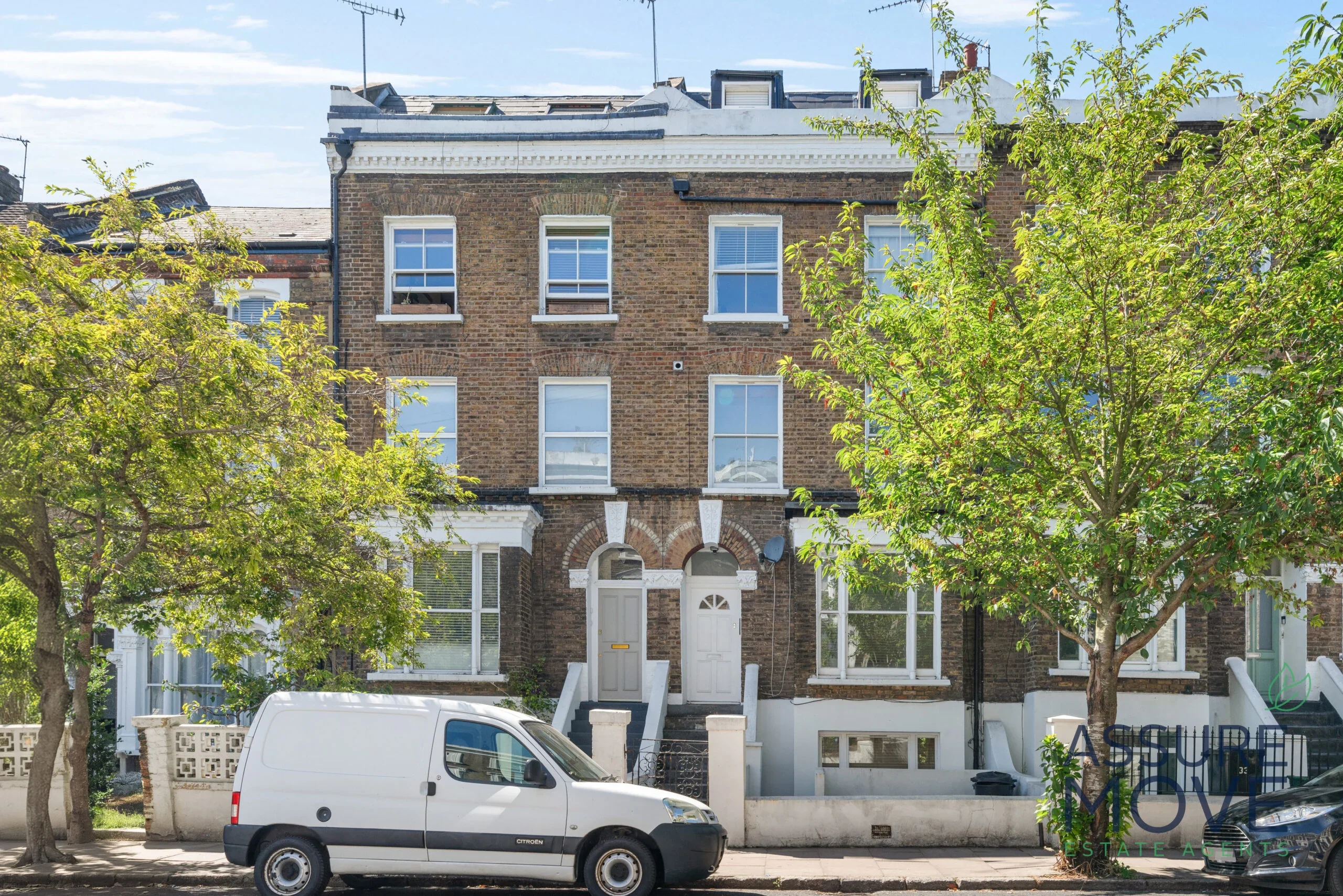 Flat Saint Thomas's Road in Greater London