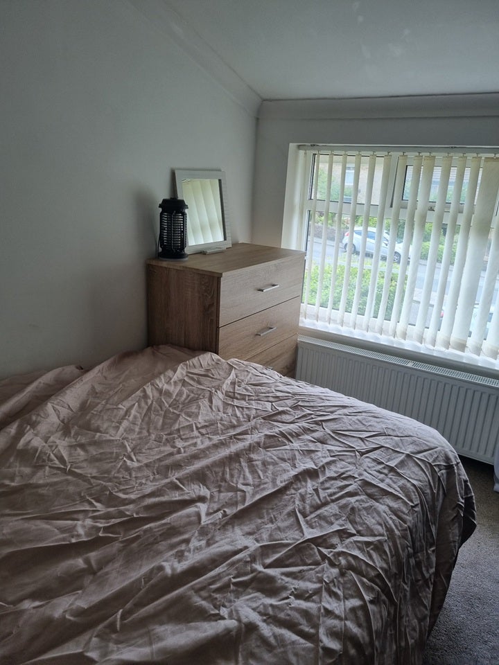 Room Lammack Road in Blackburn