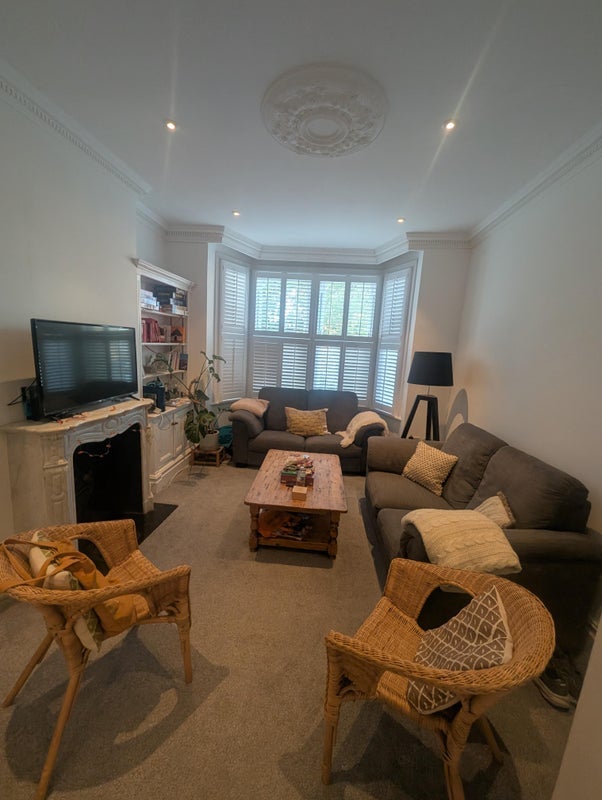 Room Fawe Park Road in Greater London