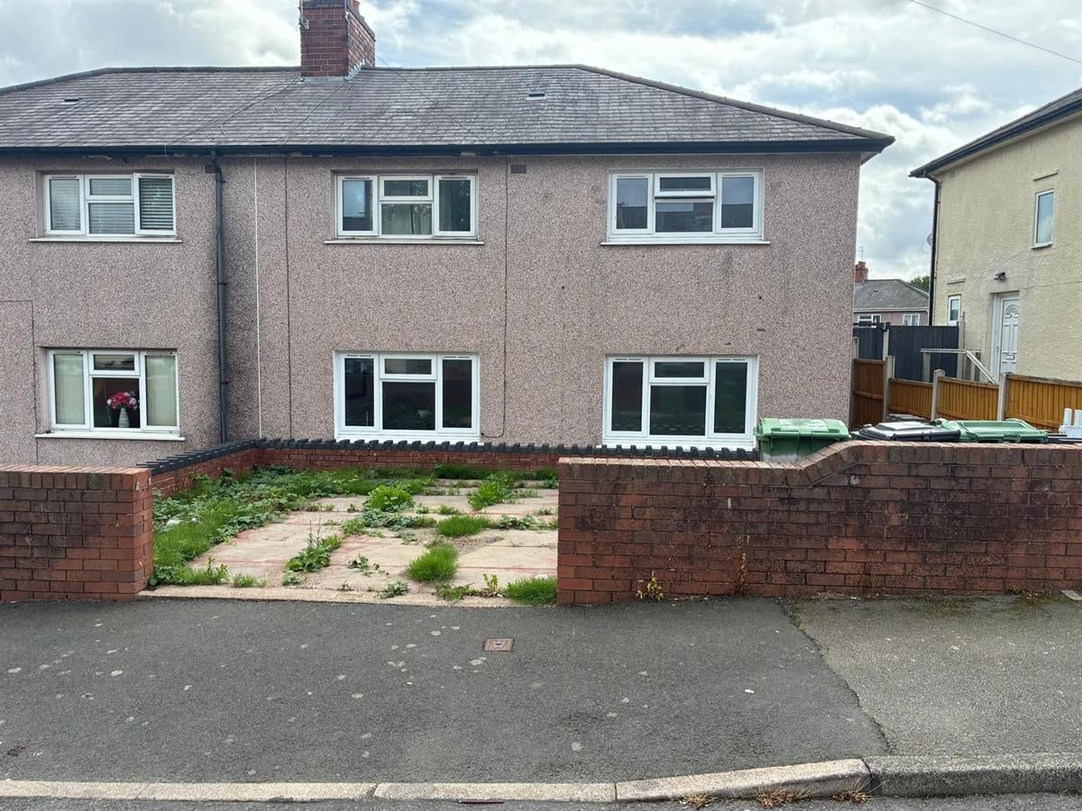 House Marigold Crescent in Coseley