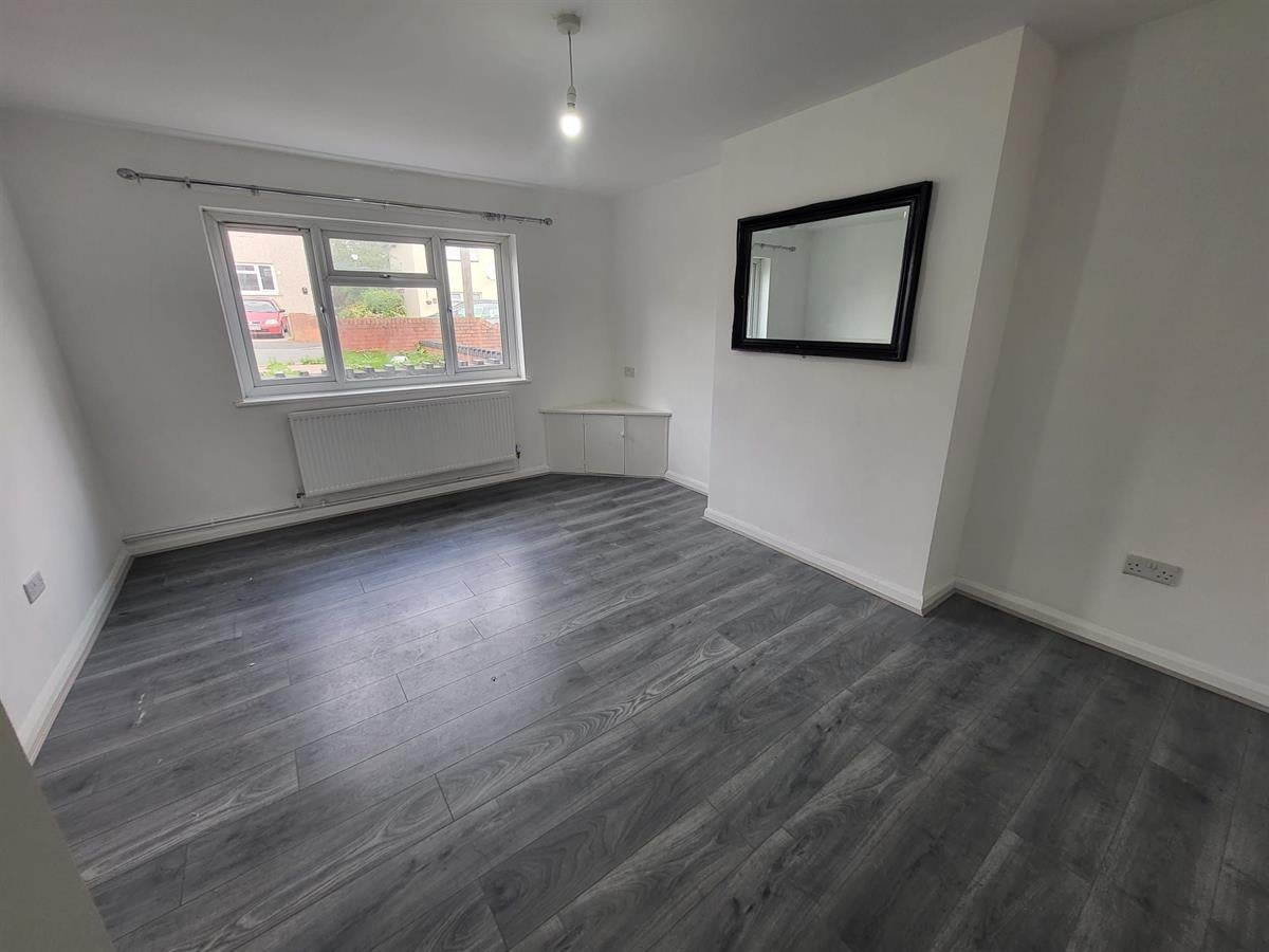 House Marigold Crescent in Coseley