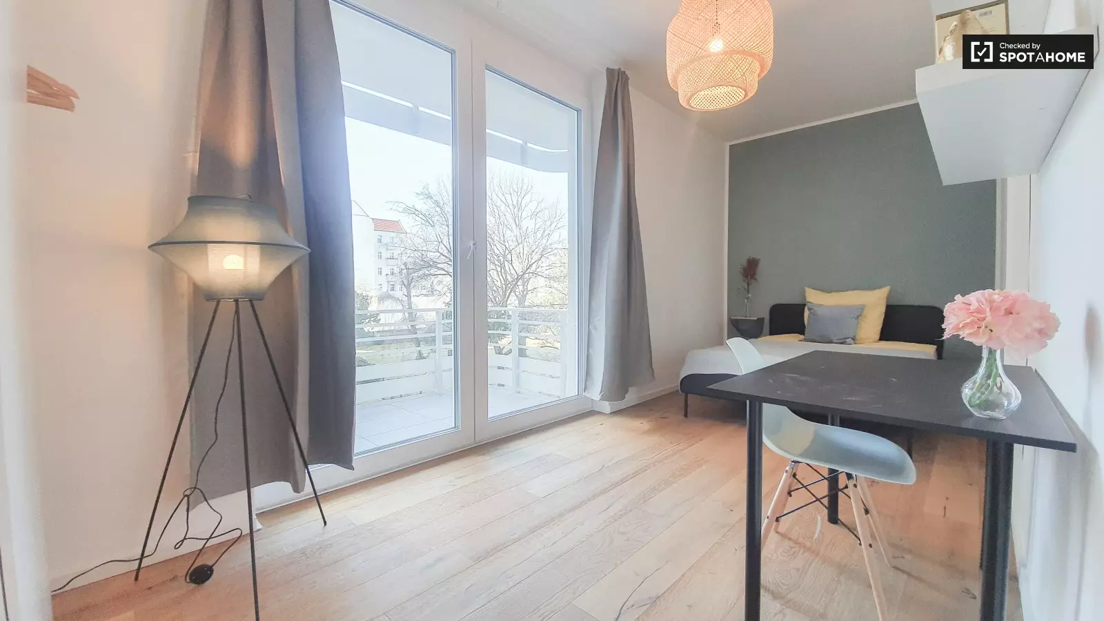 Wohnung Nazarethkirchstraße in Berlin