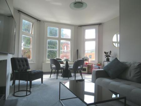 Flat Beaconsfield Road in St Albans
