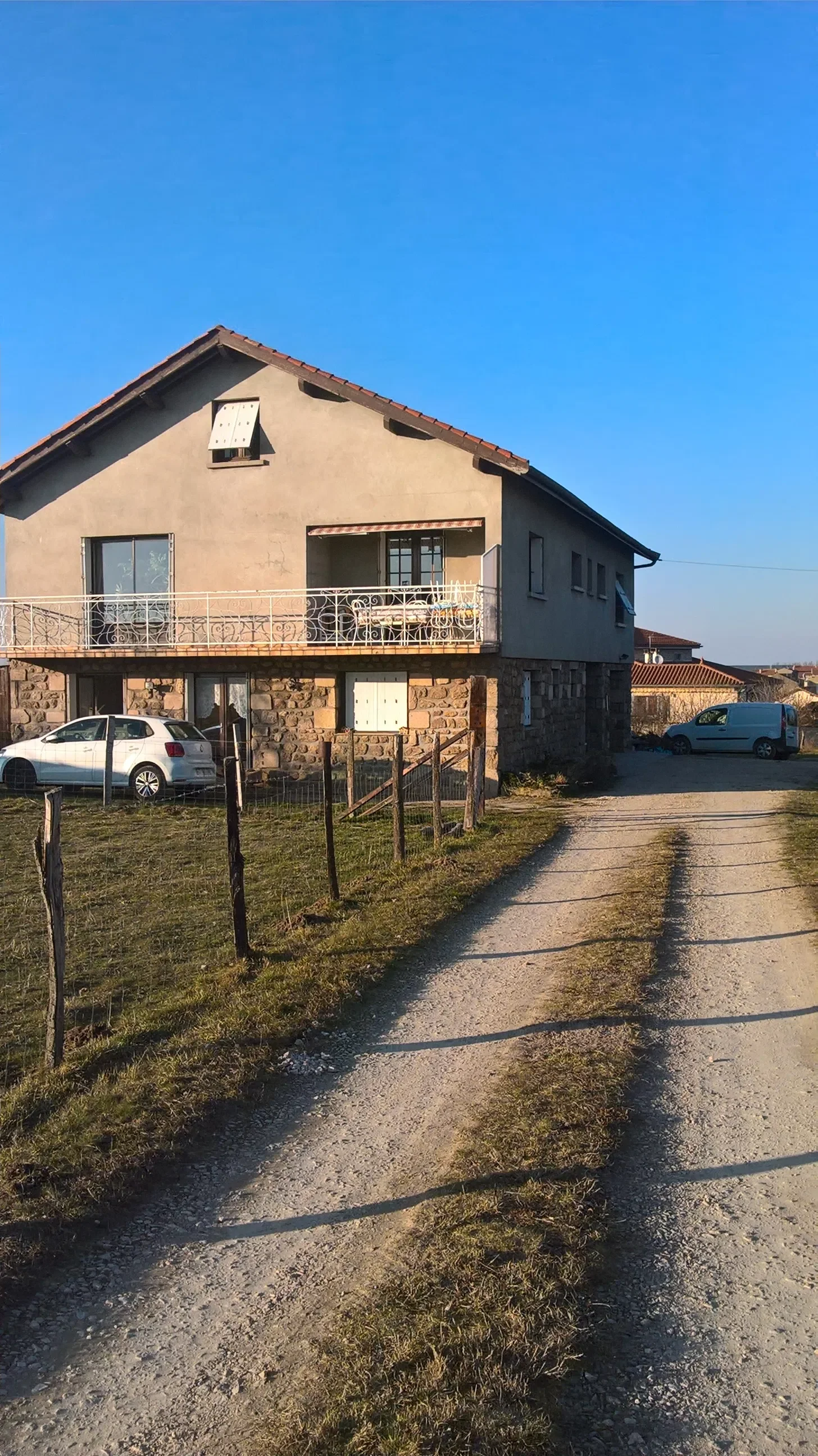 Appartement Rue du 19 Mars 1962 à Saint-Maurice-en-Gourgois