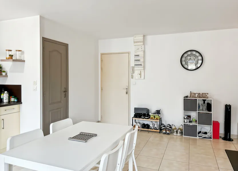Flat Rue des Chêneries in La Ferté-Saint-Aubin