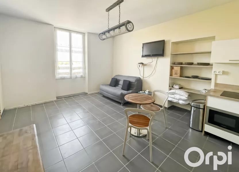 Appartement Avenue Émile Lachaux à Bollène