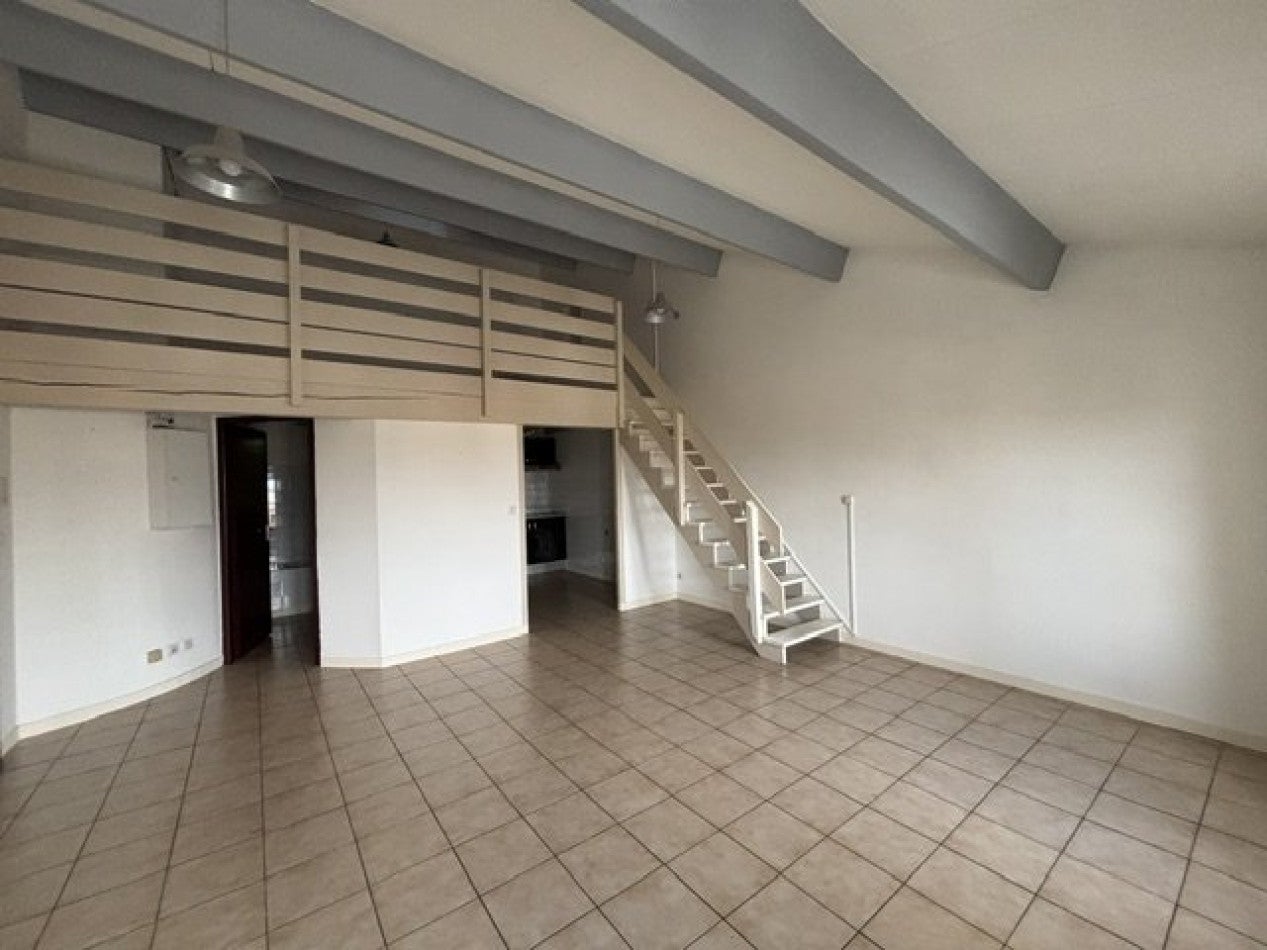 Appartement Rue Léonard Jarraud à Angoulême