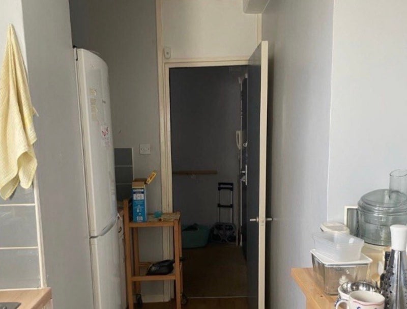 Flat Holbein Mews in Greater London