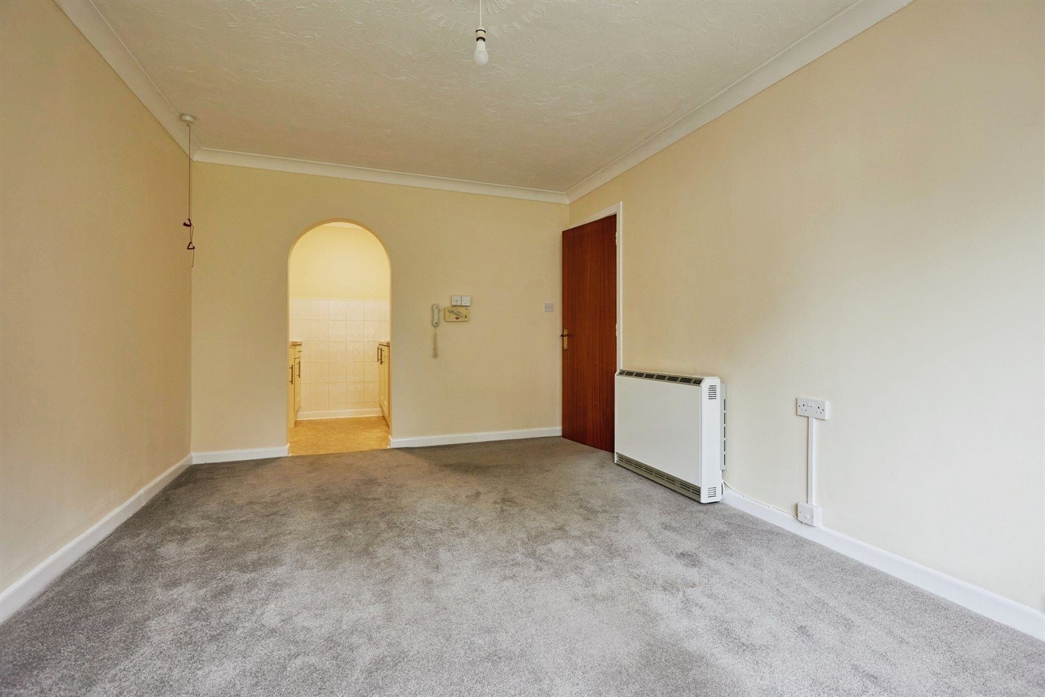 Flat Milldown Road in Blandford Forum