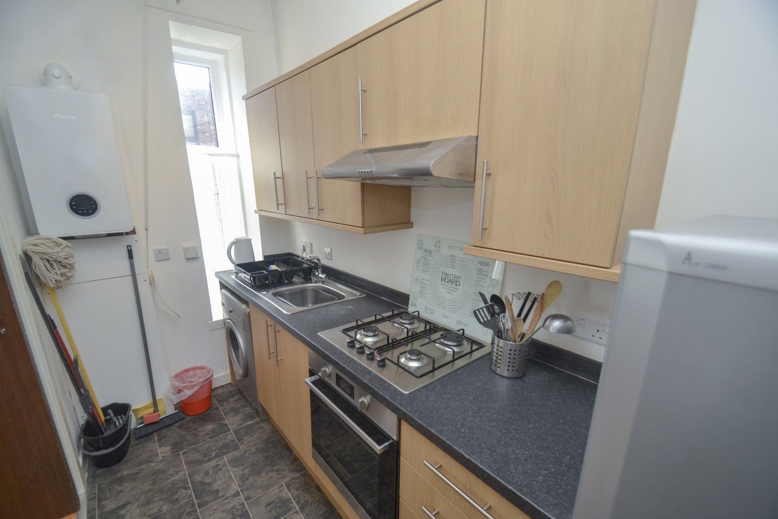 Flat Tulloch Street in Glasgow