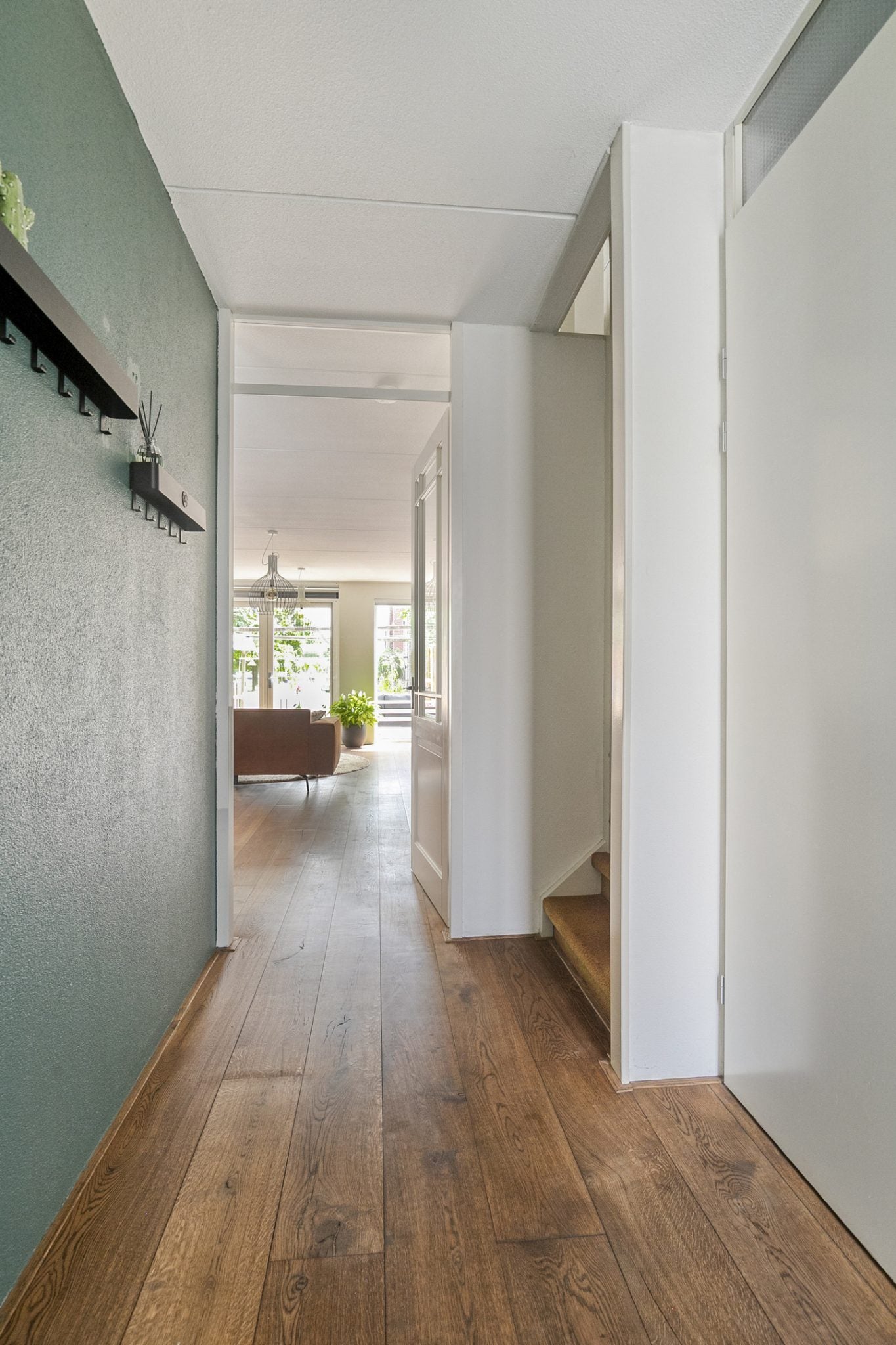 Tussenwoning te koop: Kuifjestraat 24, Almere