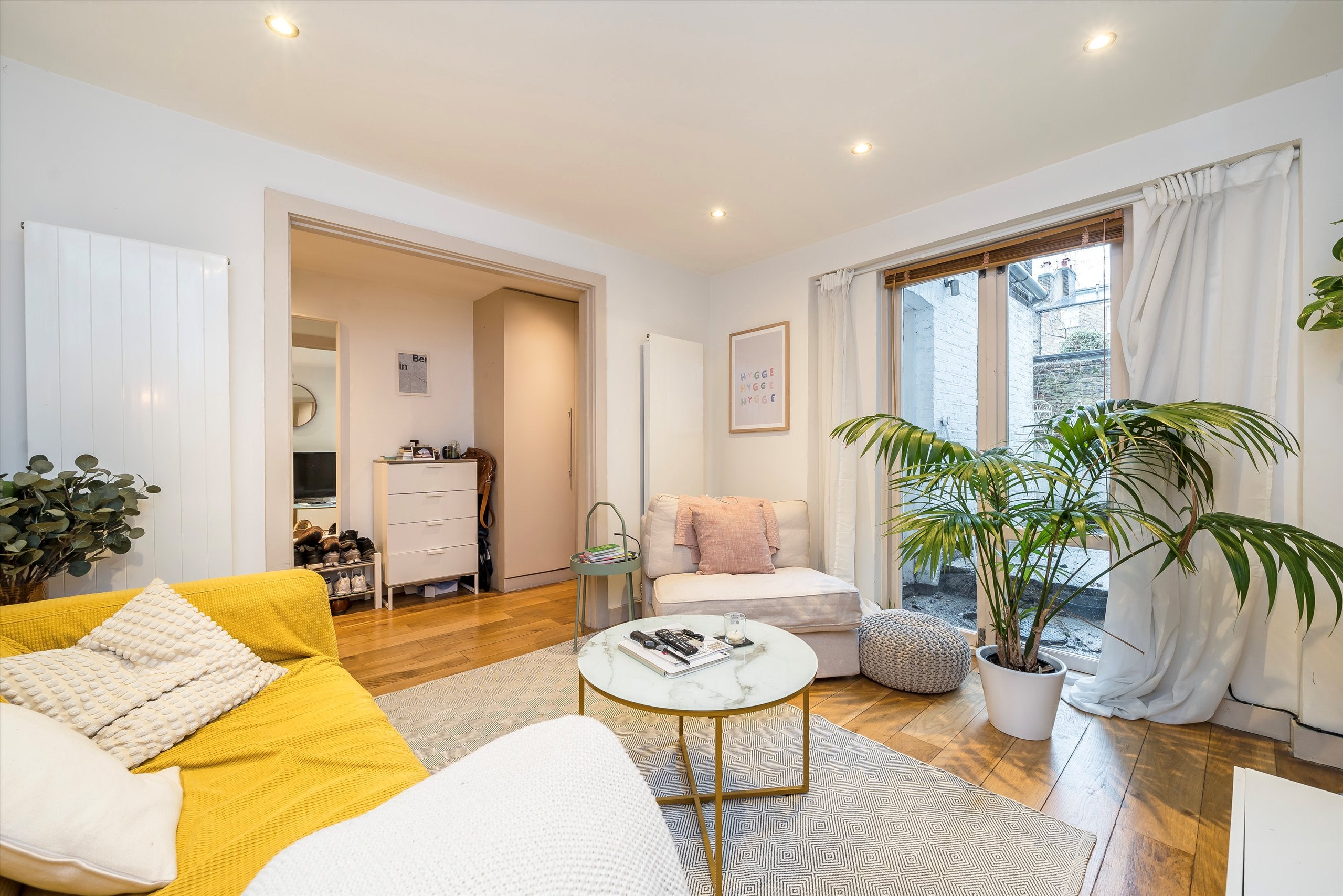 Flat Methley Street in Greater London