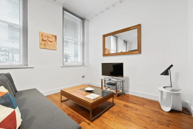 Flat Bishopsgate in City of London