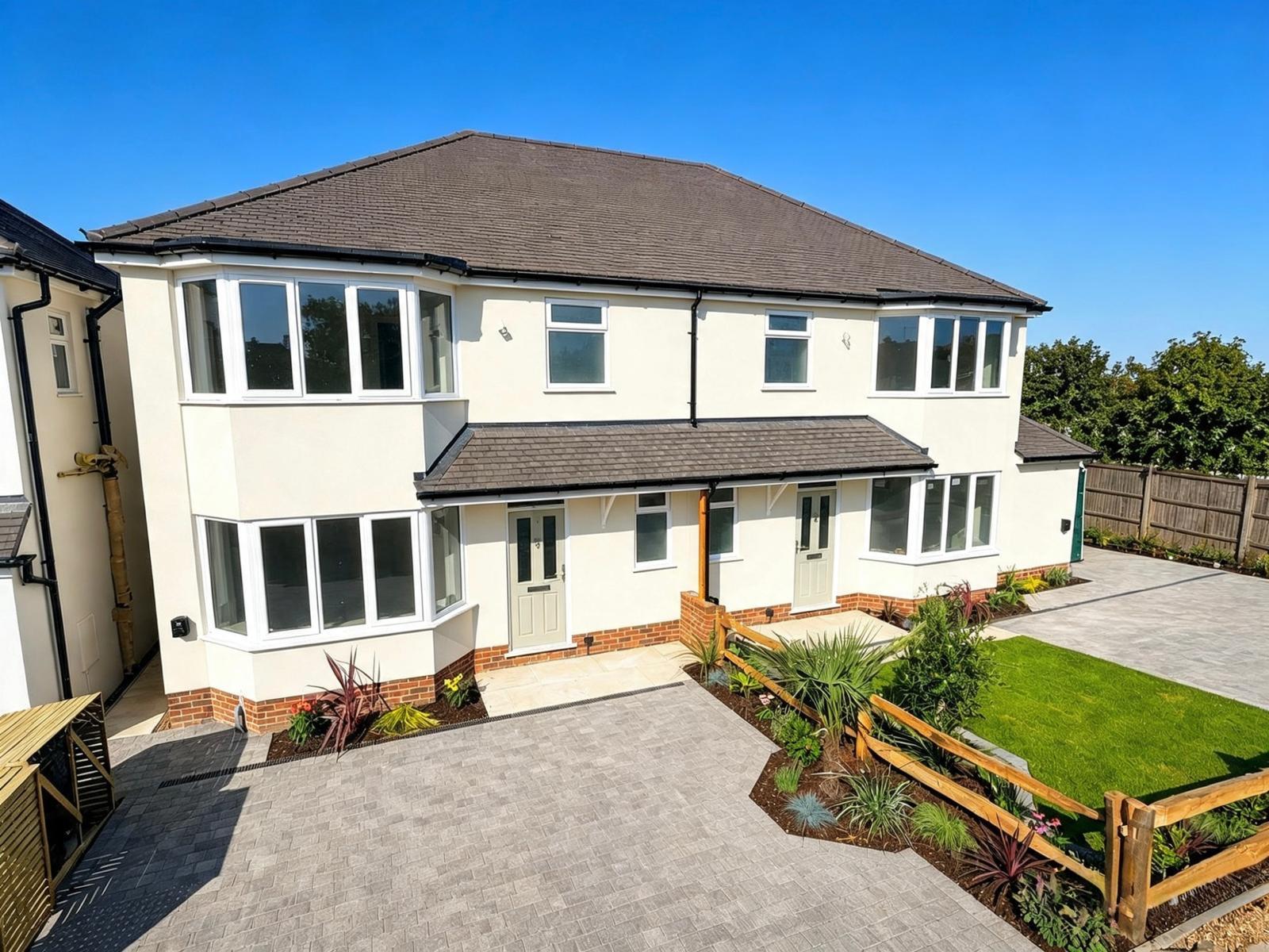 House Berkeley Drive in Walton on Thames