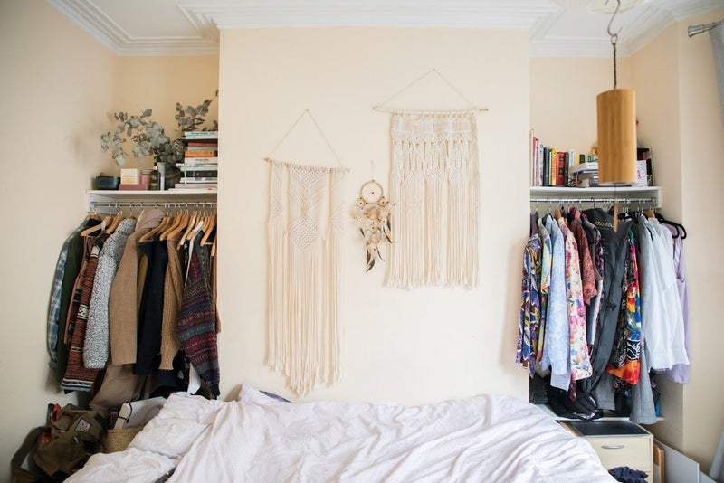 Room Strathmore Road in Bristol