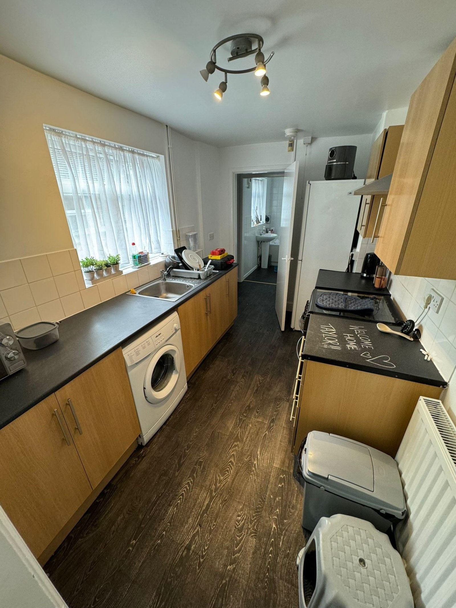 Flat Ashford Street in Stoke-on-Trent