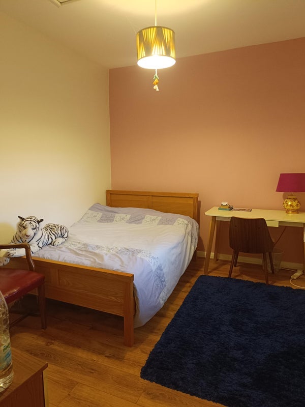 Room Grenville Road in Greater London