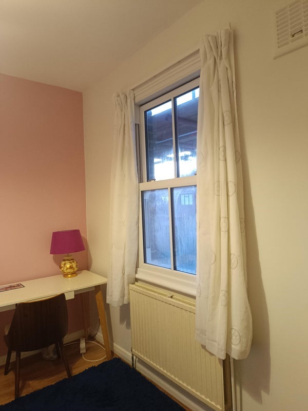 Room Grenville Road in Greater London
