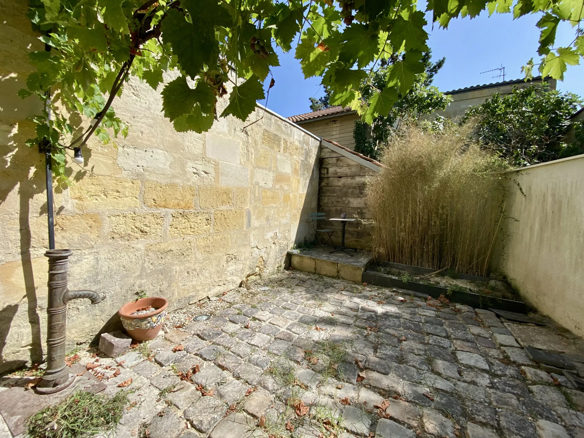 Appartement Rue de Laseppe à Bordeaux