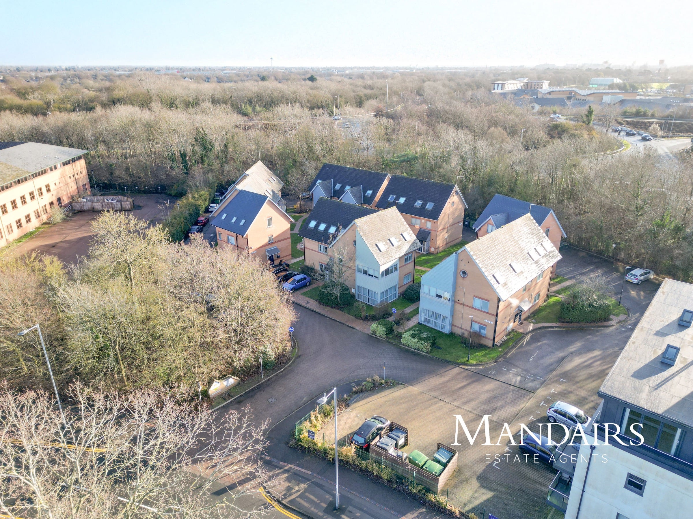 Flat Bretton Green in Peterborough