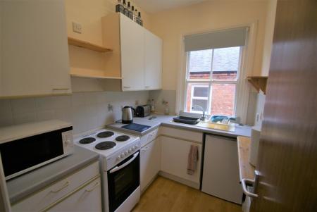Flat Andover Road in Ludgershall