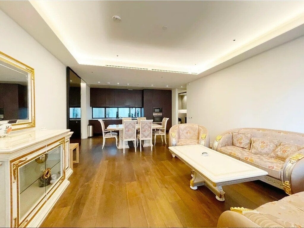 Flat Howick Place in City of Westminster