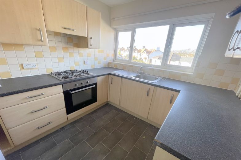Flat Avondale Road in Seaford
