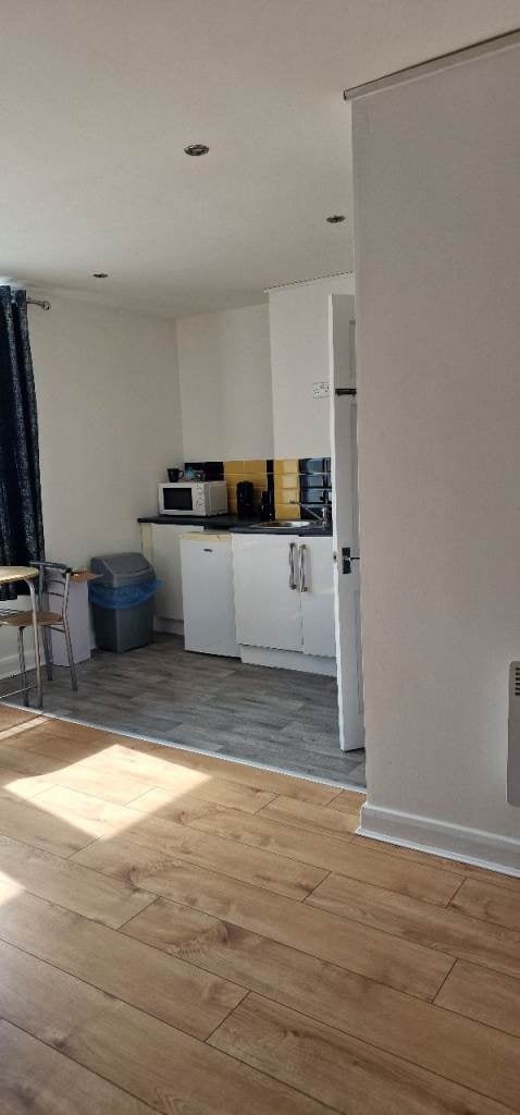Flat Inkerman Street in Bradford