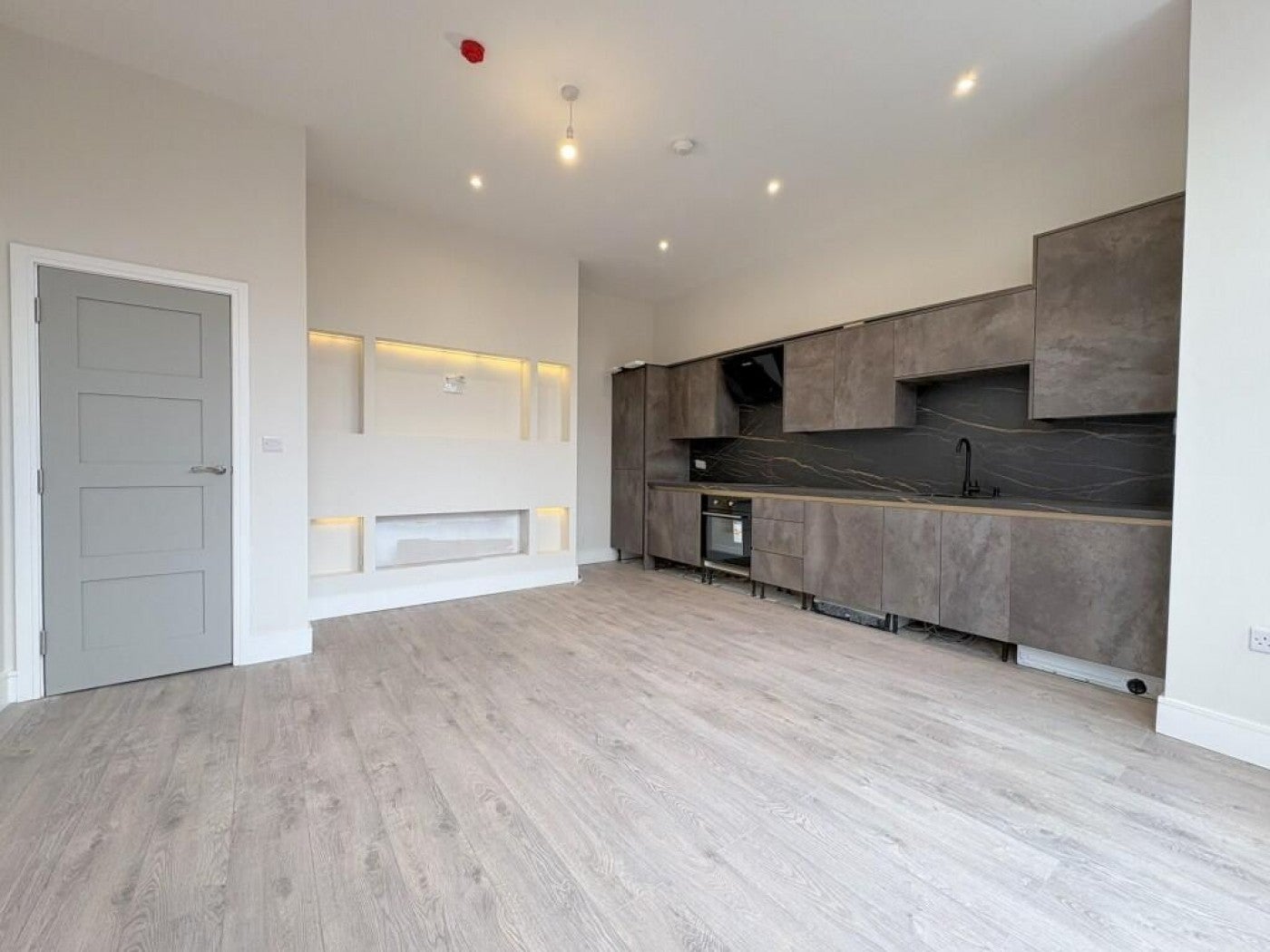 Flat Ribblesdale Place in Preston