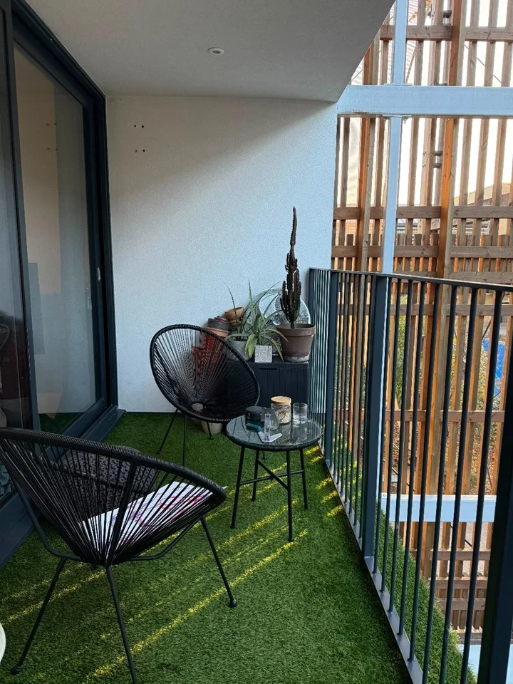 Flat Hoxton Street in Greater London