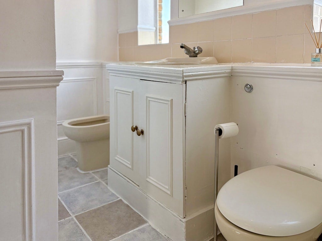 Flat Nevern Square in Greater London