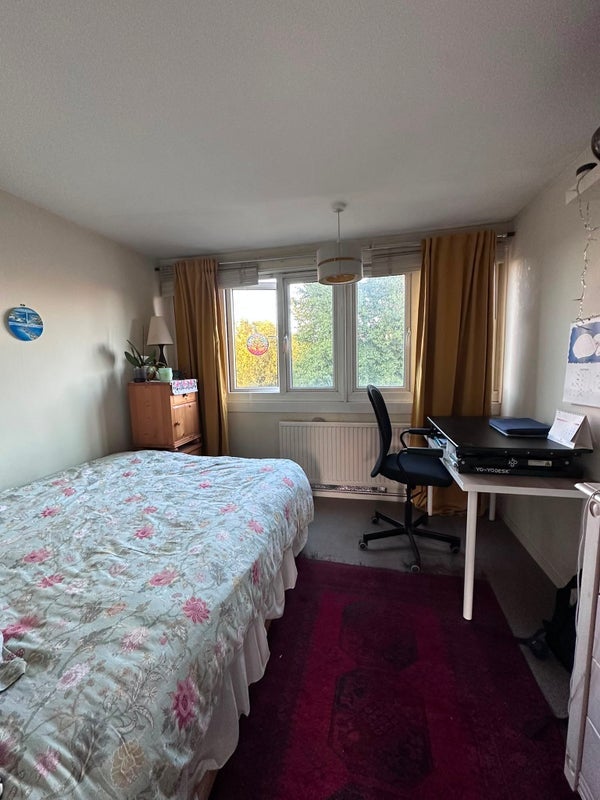 Room Waynflete Square in Greater London