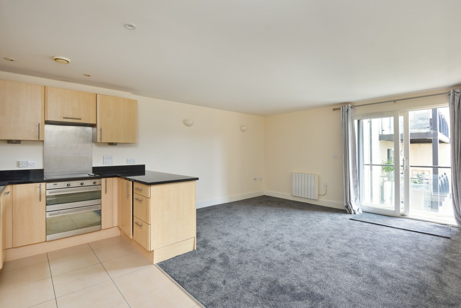 Flat Flagstaff Court in Canterbury