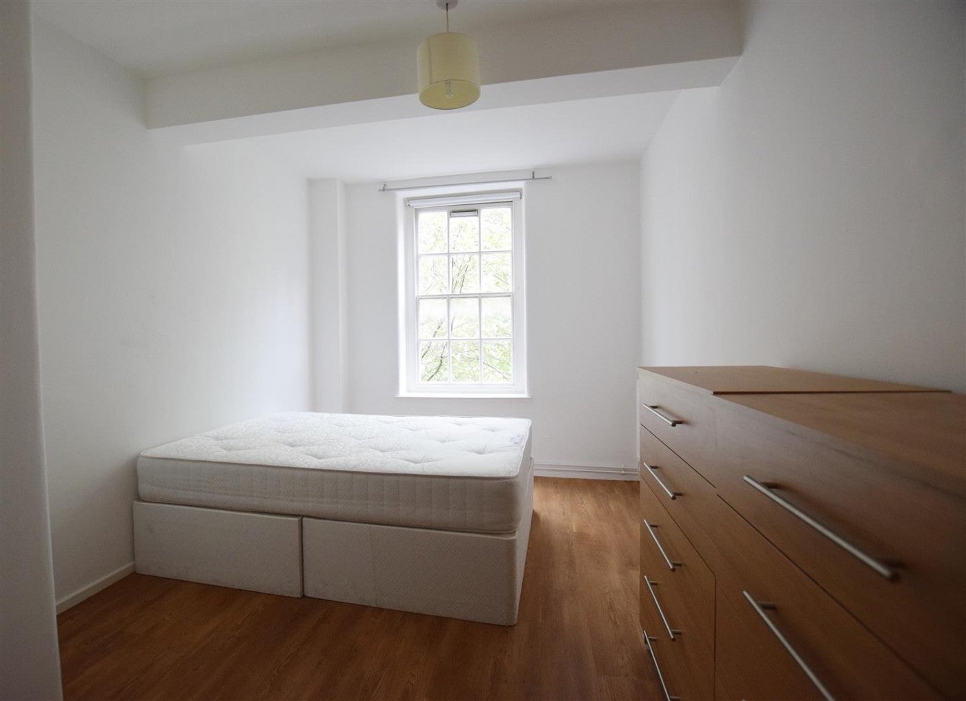 Flat Frampton Street in City of Westminster