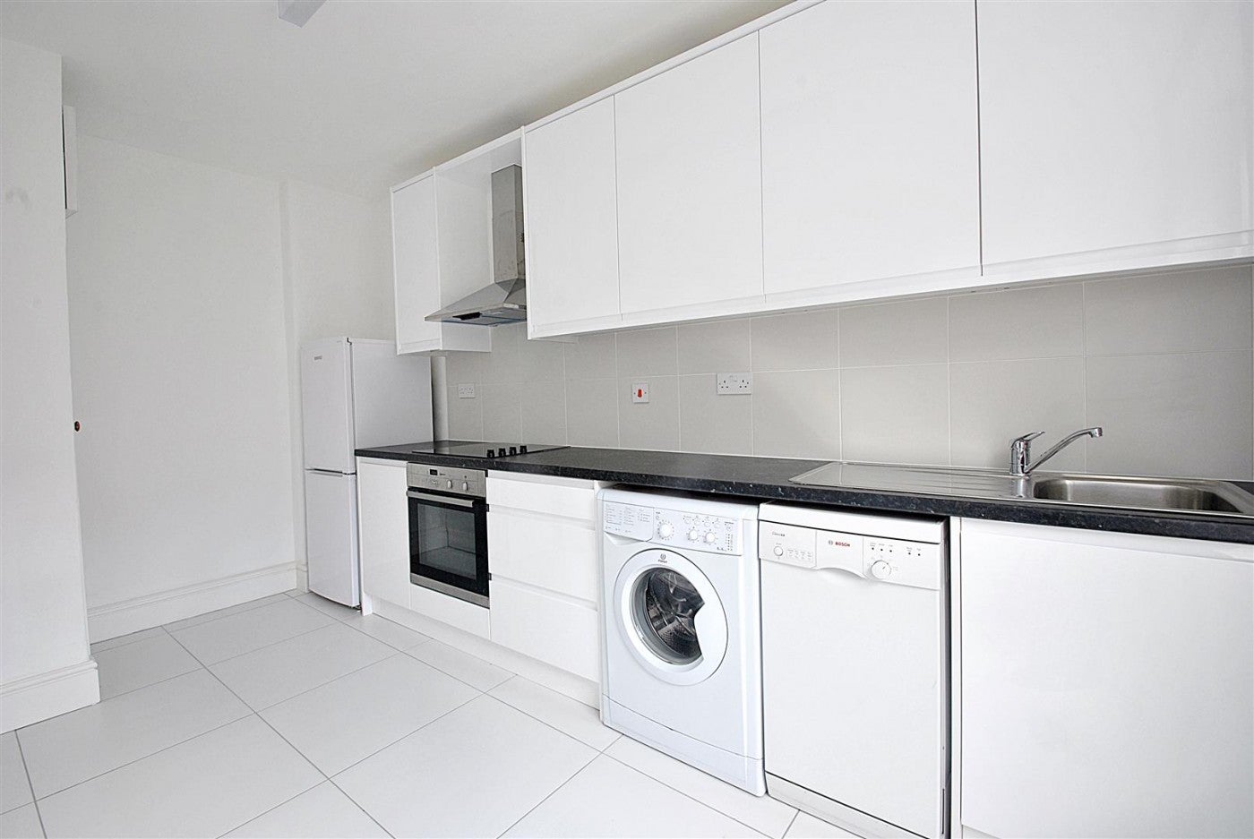 Flat Frampton Street in City of Westminster