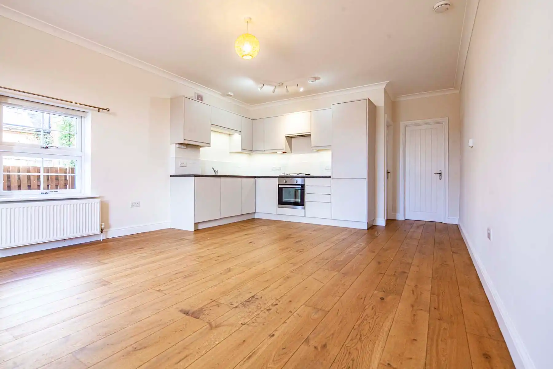 Flat Sloane Close in South Oxfordshire
