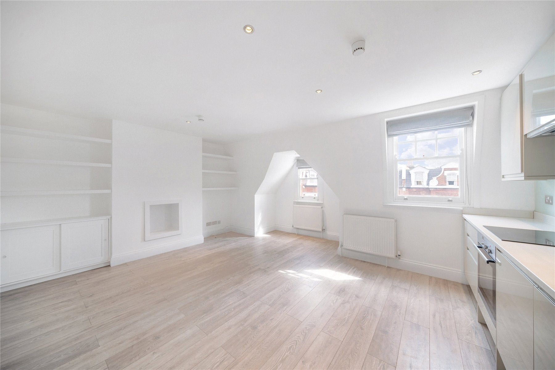 Flat Parsons Green Lane in Greater London