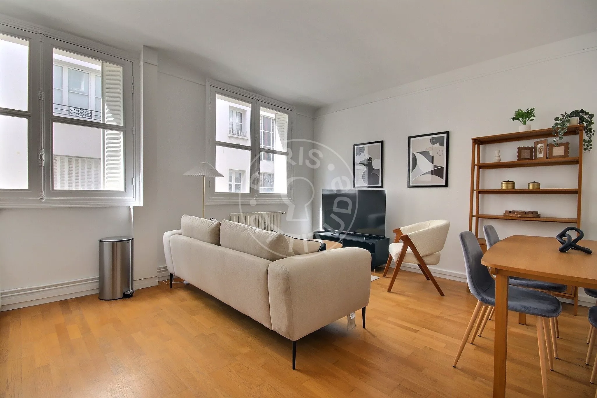 Appartement Rue de Varenne à Paris