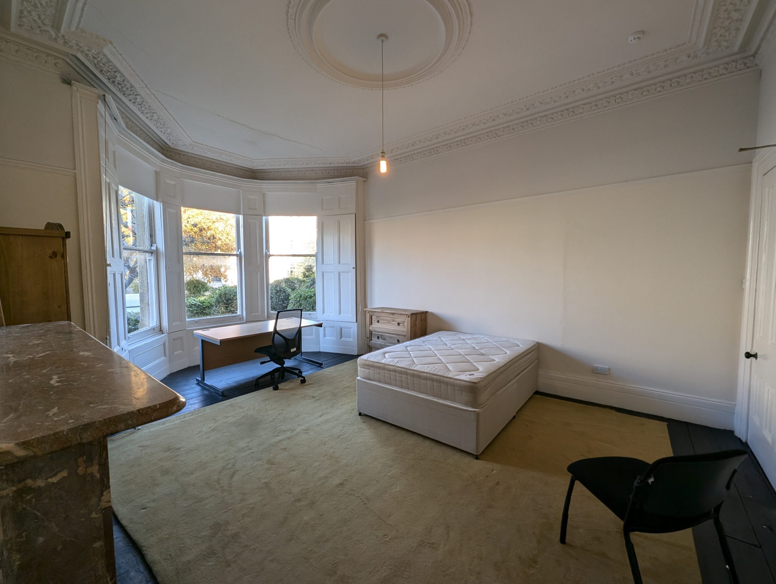 Flat Beaufort Road in Bristol