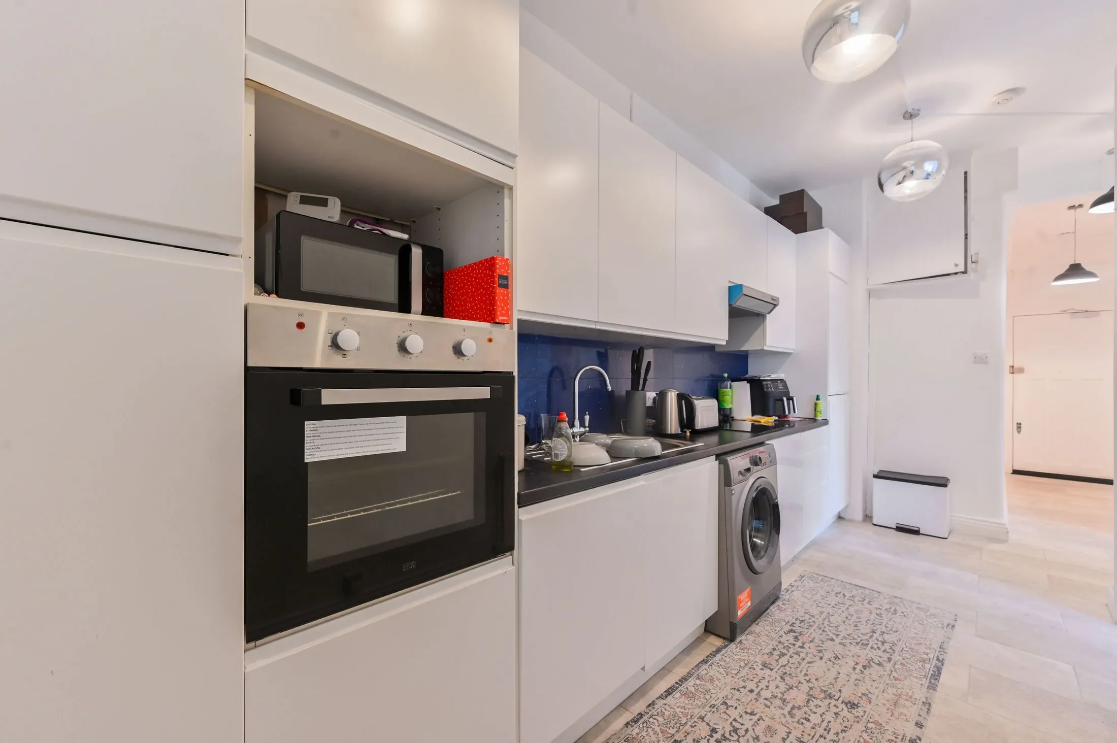 Flat Lurline Gardens in Greater London