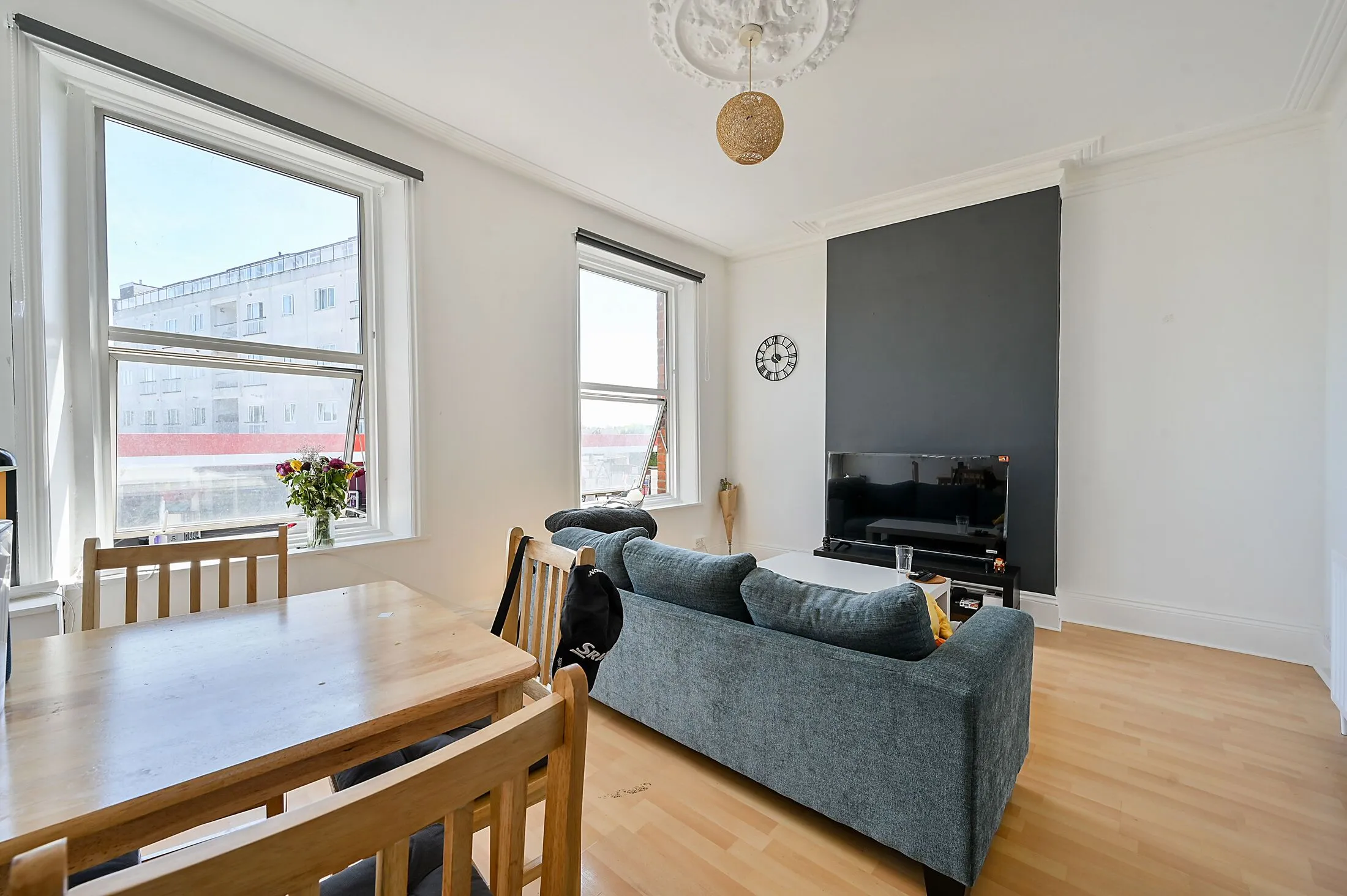 Flat South Ealing Road in Greater London