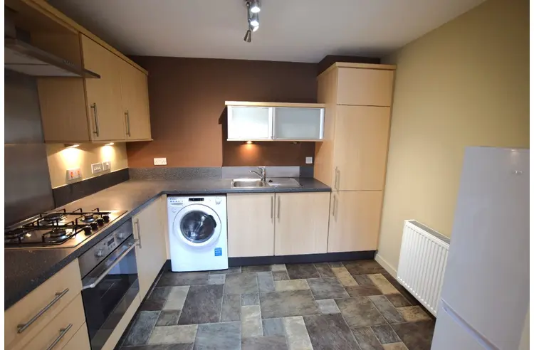Flat Salamander Court in City of Edinburgh