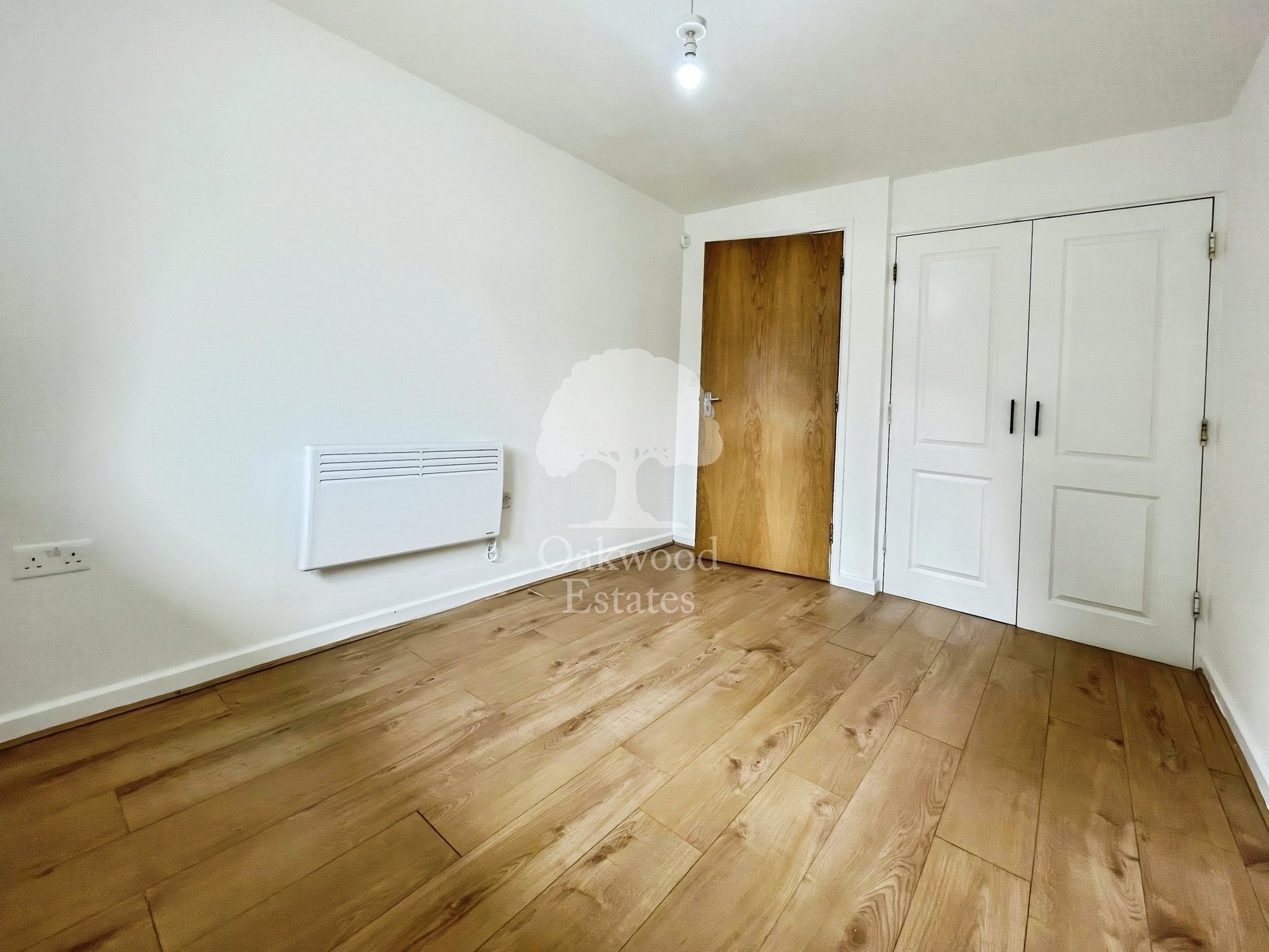 Flat Albert Street in Slough