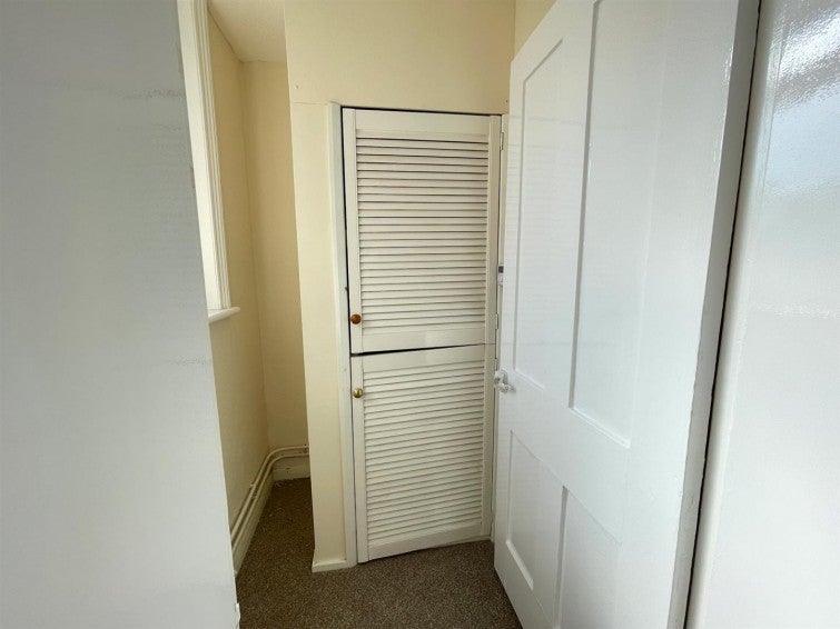 Flat Belgrave Road in Seaford