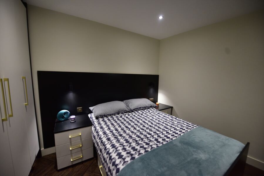 Flat Buckingham Mount in Leeds