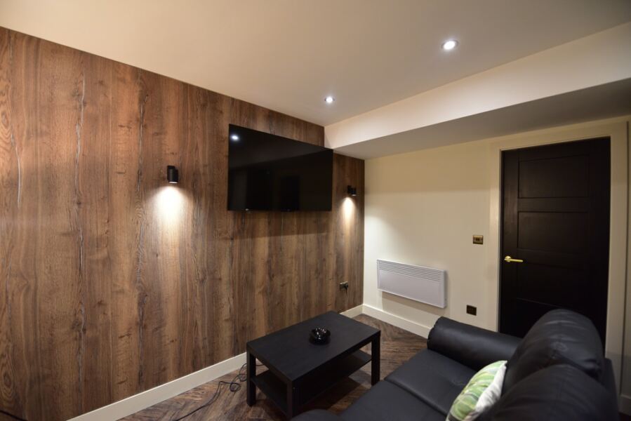 Flat Buckingham Mount in Leeds