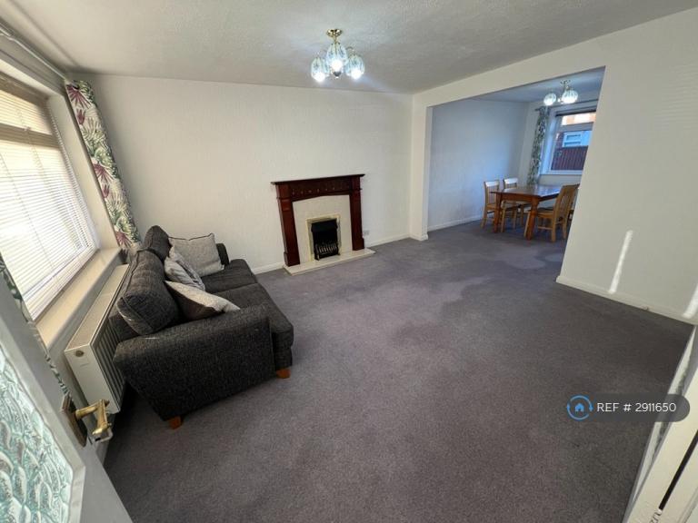 House Englefield Close in Newcastle upon Tyne
