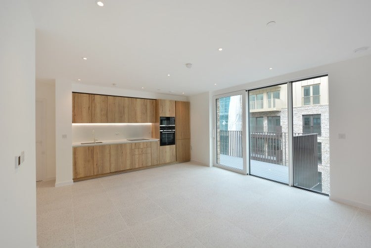Flat Sidney Street in Greater London
