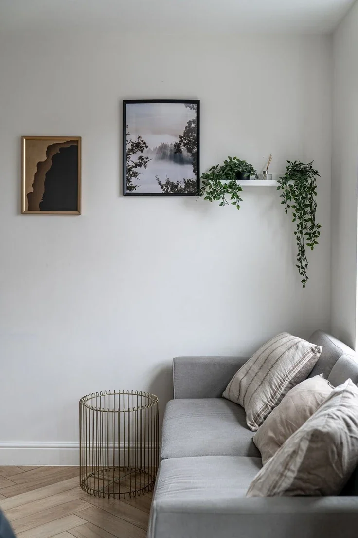 Flat Grafton Road in Greater London